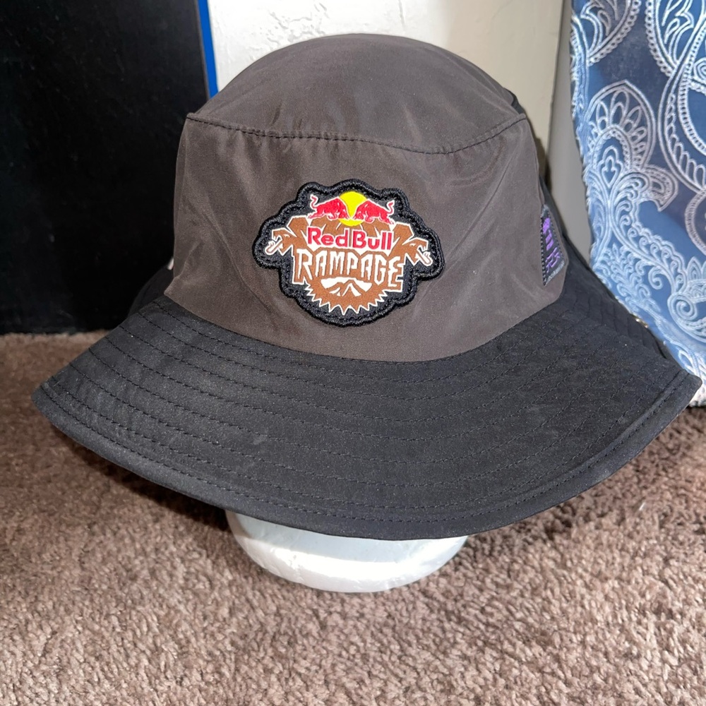 TROY LEE DESIGNS X REDBULL RAMPAGE MIND MELT BOONIE BUCKET HAT COAL / CEMENT